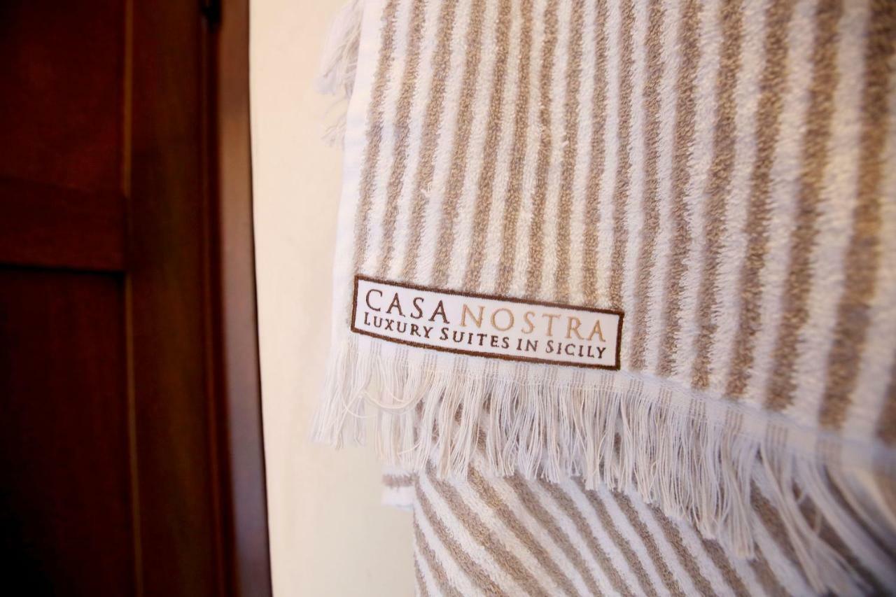 Casa Nostra Luxury Suites & Spa Palermo Bagian luar foto